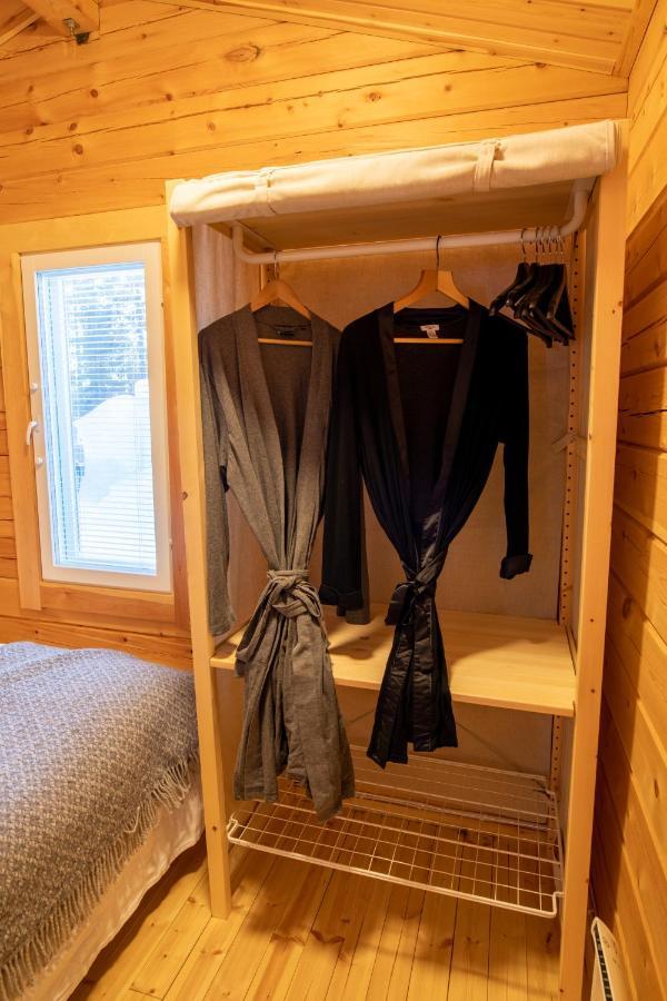Moekki - The White Blue Wilderness Lodge Inari Exterior photo